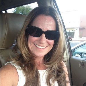 Meet your Posher, Christine